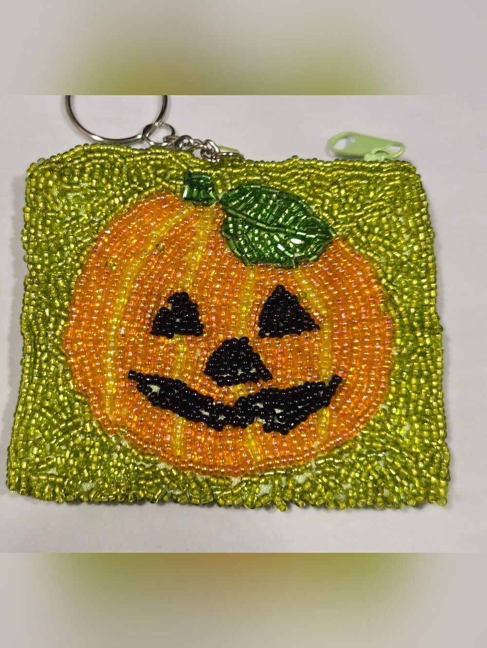 🎃 Adorable Beaded Pumpkin Zipper Pouch & Keychain - Picture 2 of 6